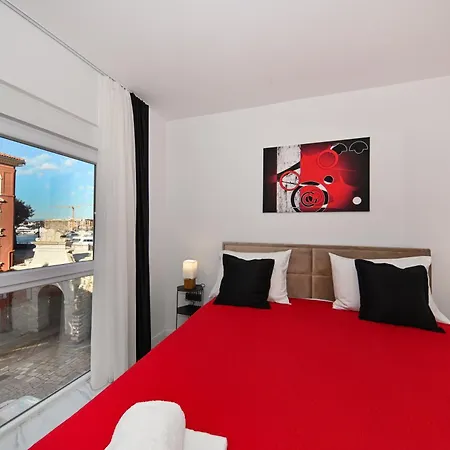 Apartment Luxury Gloria Old Town With Sea View