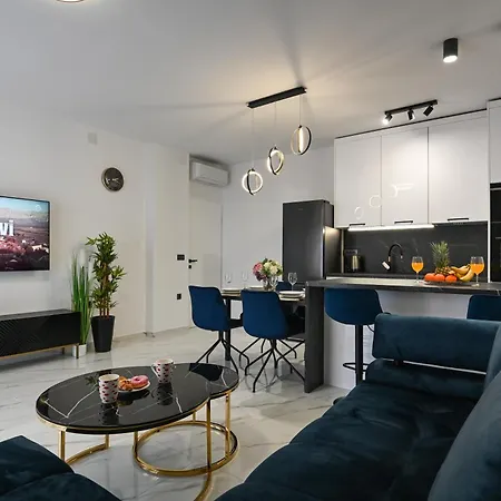 Apartment Luxury Gloria Old Town With Sea View *