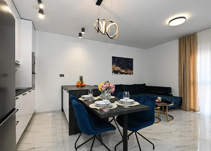 Luxury Gloria Old Town With Sea View Ζαντάρ