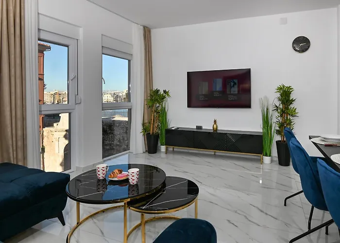 Luxury Gloria Old Town With Sea View Διαμέρισμα