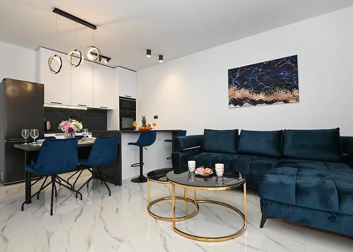 Luxury Gloria Old Town With Sea View Διαμέρισμα